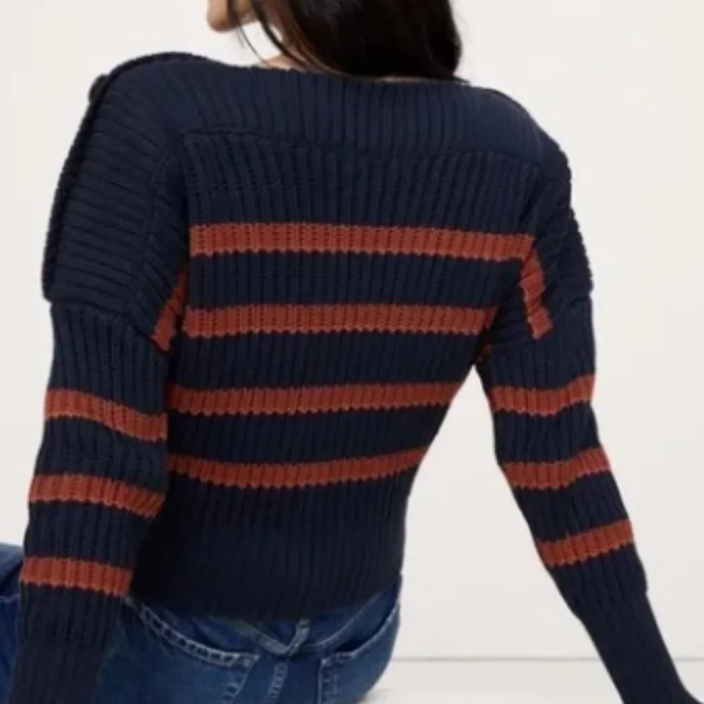 Banana Republic Boatneck Button Shoulder Striped Sweater Navy & Brown Sz Med - Picture 2 of 11